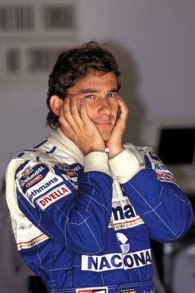 Ayrton Senna (Brasilien Williams-Renault) hält sich die Ohren zu Motorsport Grand Prix Herren Großer Preis von Brasilien 1994, Formel 1 Weltmeisterschaft, F1, F, GP, WM, Vdia Einzelbild Interlagos Sao Paulo