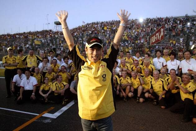 Takuma Sato (Japan Jordan-Honda) lässt sich feiern Motorsport Grand Prix Herren Großer Preis von Japan 2002, Formel 1 Weltmeisterschaft, F1, F, GP, WM, Vdig Totale International Racing Course Suzuka Begeisterung, Freude,