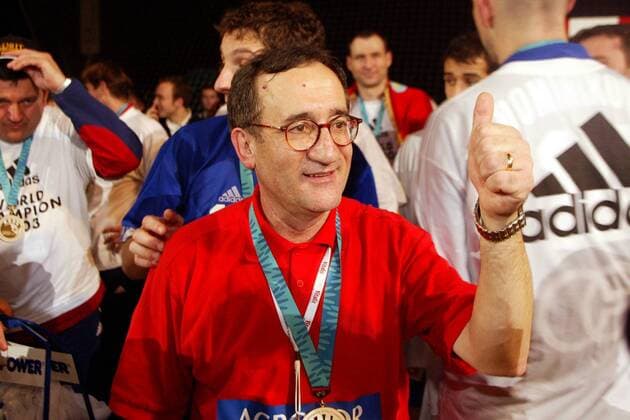 Nationaltrainer Lino Cervar (Kroatien) Handball WM Herren Weltmeisterschaft 2003, Finale, Endspiel, Länderspiel, Nationalteam, Nationalmannschaft Einzelbild Lissabon