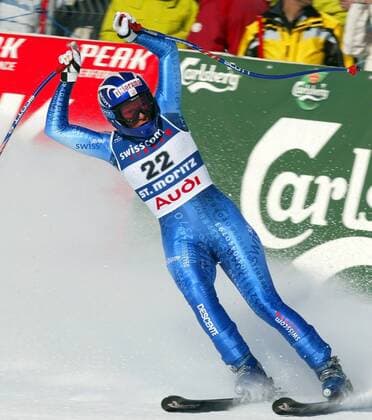 Corinne Rey Bellet (Schweiz) - Jubel Alpiner Skilauf WM Damen Weltmeisterschaft 2003, Ski Alpin, Skisport, Abfahrt Einzelbild St. Moritz Freude,