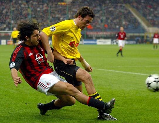 Christoph Metzelder (BVB, re.) gegen Gennaro Gattuso (Milan) Fußball EC 1 Herren Champions League 2002 2003, AC Milan - Borussia Dortmund 0:1, Vdig Gruppe Mailand Dynamik, Kampf,