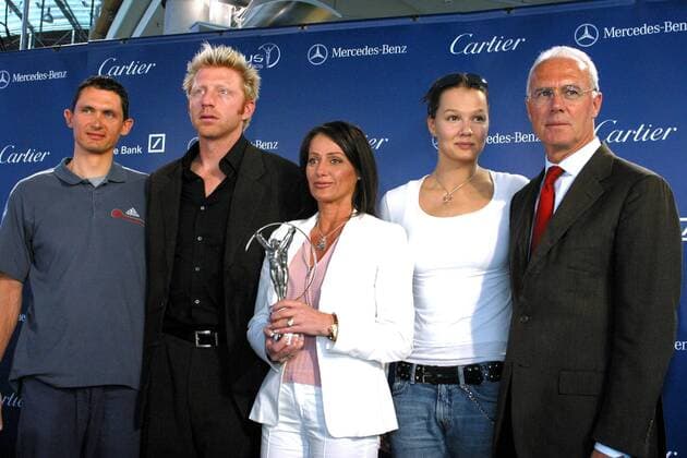 V.li.: Michael Teuber (nominiert als Behindertensportler des Jahres, Deutschland), die Jurymitglieder Boris Becker (Deutschland) und Nadia Comaneci (Rumänien), Franziska van Almsick (nominiert - Comeback des Jahres), Jurymitglied Franz Beckenbauer... Schwimmen Herren Laureus World Sports Award 2003, Nominierung, Pressekonferenz, PK, Pressetermin, Sportlerwahl Gruppe Sportoscar, Award, Awards, Sport, Sports Berlin