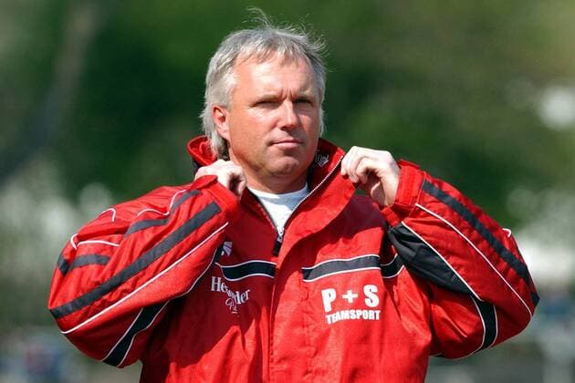 Trainer Peter Vollmann (Münster) zufrieden Fußball Herren Regionalliga Nord 2002 2003, 3. Liga, Dortmund - Preußen Münster 0:2, Vdig Einzelbild Dortmund