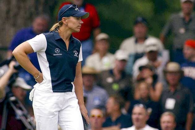 Annika Sörenstam (Schweden) nachdenklich - als erste Frau seit 1945 nimmt sie an einem PGA Herrengolfturnier teil Golf Damen US-PGA-Tour, Bank of America Colonial 2003, Golfen, Vdig Einzelbild Anika, Frauen, Frauengolf Fort Worth Texas Nachdenklichkeit,  
