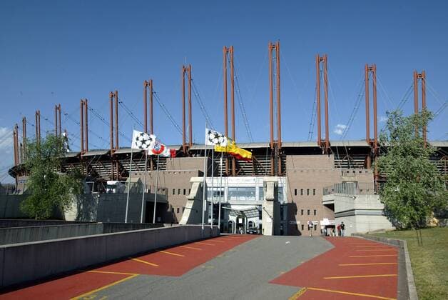Außenansicht des Stadio delle Alpi Fußball EC 1 Herren Champions League 2002 2003, Juventus Turin Totale Turin