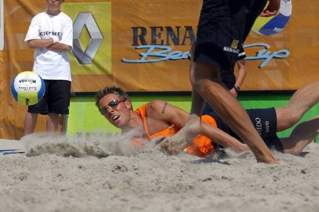 David Klemperer (MTV 48 Hildesheim Deutschland) - Feldabwehr Beachvolleyball Herren RenaultBeach Cup 2003, White Sands Festival, Beach, Vdig Einzelbild Norderney Dynamik,