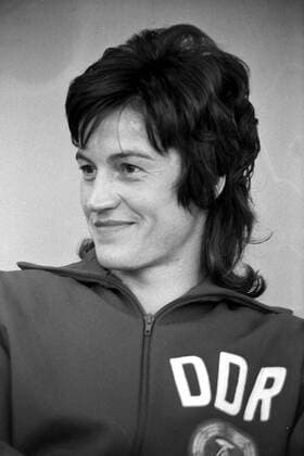 Karin Balzer (DDR) gut gelaunt Leichtathletik OS Sommer Damen Olympische Sommerspiele 1972, Olympia, Olympiade, Spiele, Vneg, Vsw Porträt Olympiastadion München