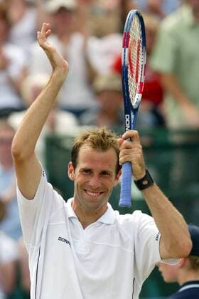 Greg Rusedski (England) - Siegesjubel Tennis Herren Samsung Open 2003, ATP-Tour, Vdig, Finale, Endspiel Einzelbild Nottingham Begeisterung, Freude,