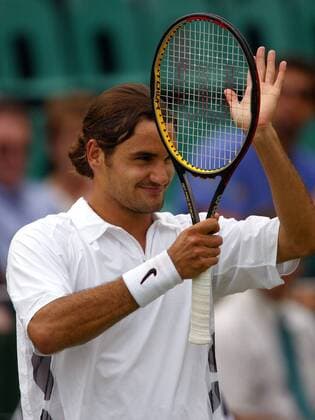 Roger Federer (Schweiz) freut sich über das Erreichen des Halbfinals Tennis Herren All England Championships 2003, Grand Slam, ATP-Tour Einzelbild Wimbledon London Freude,