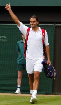 Roger Federer (Schweiz) - Jubel über den Finaleinzug Tennis Herren All England Championships 2003, Grand Slam, ATP-Tour, Halbfinale, Vdig Einzelbild Wimbledon London Freude,