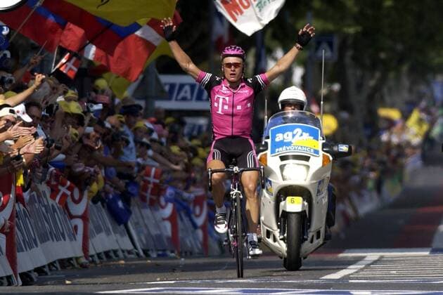 Etappensieger Alexander Vinokourov (Kasachstan Team Telekom) - Jubel Radsport Herren Tour de France 2003, Straße, Rad, Straßenradsport, Totale 9. Etappe Bourg d Oisans - Gap Freude,