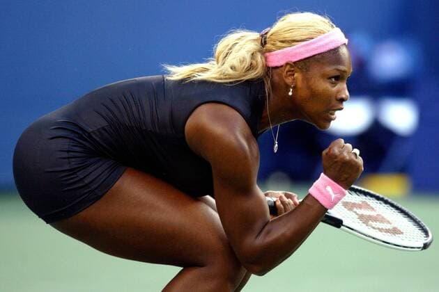 Serena Williams (USA) ballt entschlossen die Faust Tennis Damen US Open 2002, Grand Slam, WTA-Tour, Hartplatz, Hardcourt, Hartplatztennis, Hartplatzturnier Einzelbild Flushing Meadow, Meadows New York Freude,