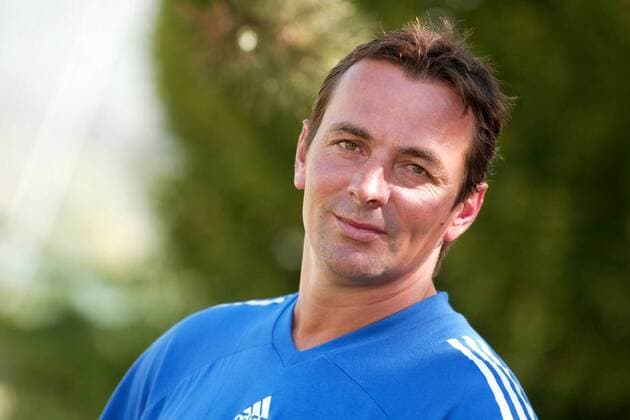 Trainer Stephane Paille (Besancon RC) Fußball Herren Ligue Deux 2003 2004, 2. Französische Liga, Shooting, Fotoshooting, Fototermin, Vdig Porträt Besancon  