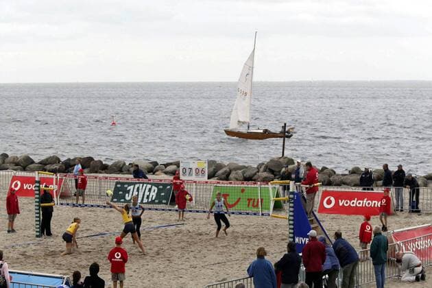 Beachvolleyballfeld am Südstrand von Fehmarn Beachvolleyball Damen Vodafone Masters 2003, Beach, Vdig Totale Südstrand Burg auf Fehmarn