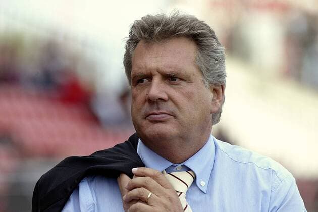 Vorstandsvorsitzender Rene C. Jäggi (Lautern) Fußball 1. BL Herren DFB-Pokal 2003 2004, Pokalspiel, Braunschweig - 1. FC Kaiserslautern 4:1, Vdig, Einzelbild Braunschweig