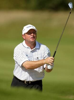 Ian Woosnam (Wales) schaut seinem Schlag hinterher Golf Herren Linde German Masters 2003, Golfen, PGA European Tour, TPC of Europe, Vdig Einzelbild Gut Lärchenhof Köln-Pulheim