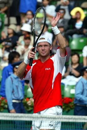 Rainer Schüttler (Deutschland) bedankt sich bei seinen Anhängern - VERÖFFENTLICHUNGSRECHTE NUR FÜR DEUTSCHE MEDIEN, Tennis Herren AIG Open 2003, ATP-Tour, Finale, Endspiel, Vdig, Einzelbild Tokio Freude