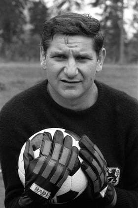 Torwart Petar Radenkovic (1860) Fußball 1. BL Herren Saison 1968 1969, TSV 1860 München, Vorstellung, Präsentation, Pressetermin, Porträttermin, Porträt München