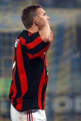 Andrej Schewtschenko (Milan) möchte die Anhänger jubeln hören Fußball Herren Serie A 2003 2004, 1. Italienische Liga, Verona - AC Mailand Einzelbild Verona
