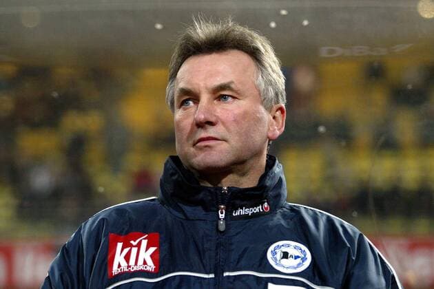 Trainer Benno Möhlmann (Bielefeld) Fußball 2. BL Herren Saison 2003 2004, Nürnberg - Arminia Bielefeld 1:0 Porträt Nürnberg