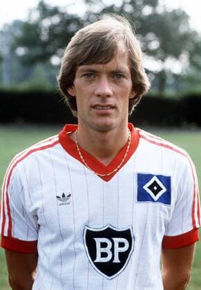 Bernd Wehmeyer (HSV) Fußball 1. BL Herren Saison 1983 1984, Hamburger SV, Vorstellung, Präsentation, Pressetermin, Porträttermin, Vneg Porträt Hamburg