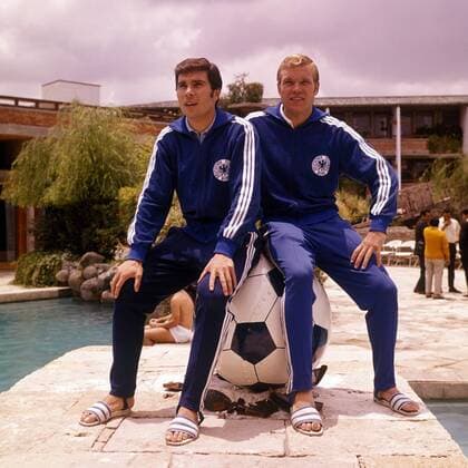 Peter Dietrich (li.) und Klaus-Dieter Sieloff (beide BR Deutschland) Fußball WM Herren DEUTSCHSPRACHIGE SPORTZEITSCHRIFTEN UND -ZEITUNGEN NUR NACH RÜCKSPRACHE, Weltmeisterschaft 1970, BRD Gruppe Nationalmannschaft, Nationalteam Leon