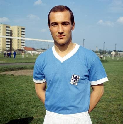 Hans Rebele (TSV 1860 München) Fußball 1. BL Herren DEUTSCHSPRACHIGE SPORTZEITSCHRIFTEN UND -ZEITUNGEN NUR NACH RÜCKSPRACHE, Saison 1964 1965 Porträt München