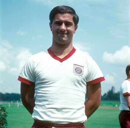 Gerd Müller (FC Bayern München) Fußball 1. BL Herren DEUTSCHSPRACHIGE SPORTZEITSCHRIFTEN UND -ZEITUNGEN NUR NACH RÜCKSPRACHE, Saison 1966 1967 Porträt München