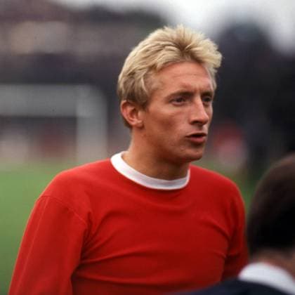 Denis Law (Manchester United) Fußball Herren DEUTSCHSPRACHIGE SPORTZEITSCHRIFTEN UND -ZEITUNGEN NUR NACH RÜCKSPRACHE, Saison 1965 1966 Porträt First Division Hannover, Dennis