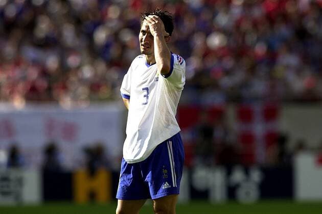Bixente Lizarazu (Frankreich) enttäuscht Fußball WM Herren Weltmeisterschaft 2002, Länderspiel, Gruppenspiel, Gruppe A, Nationalmannschaft, Nationalteam Einzelbild Incheon Enttäuschung, Verzweiflung,