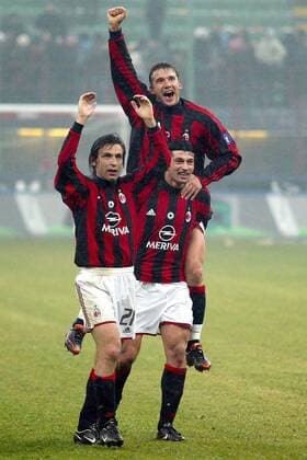 Schlussjubel Milan v.li.: Andrea Pirlo, Andrej Schewtschenko und Kakha Kaladze Fußball Herren Serie A 2003 2004, 1. Italienische Liga, AC Mailand, Andreij, Andrei, Andry, Andrey, Andrii Gruppe Mailand Freude, Begeisterung,