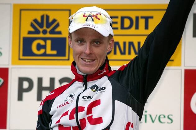 Jörg Jaksche (Deutschland CSC) - zufriedener Sieger des Prologs Radsport Herren 71. Paris - Nizza 2004, Straßenradsport, Straße, Rad, Prolog, Vdig Porträt Chaville - Vanves Freude,
