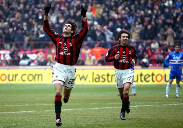 Kaka (li.) - Torjubel, daneben Andrea Pirlo (beide Milan) Fußball Herren Serie A 2003 2004, 1. Italienische Liga, AC Mailand Gruppe Mailand Unterwerfung Freude,