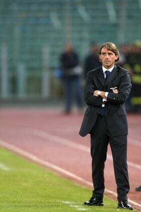 Fußball, Trainerhistorie Lazio Rom von 1997 bis heute Trainer Roberto Mancini (Lazio) Fußball Herren Coppa Italia 2003 2004, Italienischer Pokal, Pokalspiel Lazio Rom Einzelbild Rom  