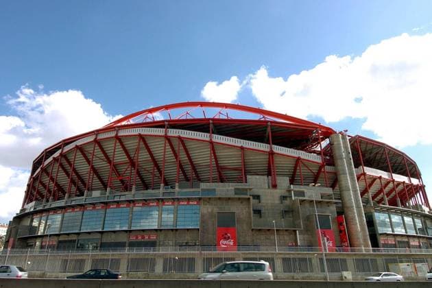 Das Estadio da Luz von Benfica Lissabon ist Austragungsort der Europameisterschaft 2004 in Portugal Fußball EM Herren Vorschau Europameisterschaft 2004, Superliga 2003 2004, 1. portugiesische Liga, Euro Einzelbild Estadio da Luz, EURO Lissabon