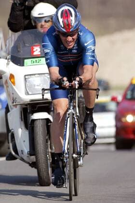 Lance Armstrong (USA US Postal Service) Radsport Herren Criterium International 2004, Kriterium, Straßenradsport, Straße, Rad, Zeitfahren, Vdig Einzelbild 3.Etappe: Charleville Mezieres
