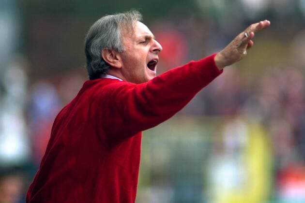 Trainer Aleksandar Ristic (Union) unzufrieden Fußball 2. BL Herren Saison 2003 2004, 1. FC Union Berlin Einzelbild Berlin