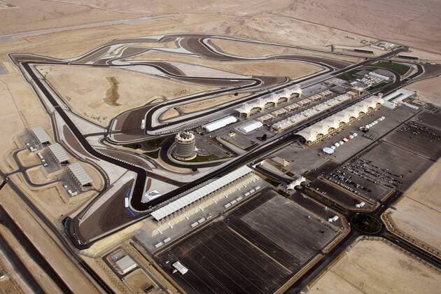 Der Bahrain Racing Circuit in Manama Motorsport Grand Prix Herren Großer Preis von Bahrain 2004, Formel 1 Weltmeisterschaft, F1, F, GP, WM, Vdig Totale Bahrain Racing Circuit Manama