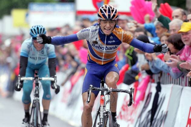Karsten Kroon (Niederlande Rabobank) gewinnt Rund um den Henninger Turm 2004 Radsport Herren Rund um den Henninger Turm 2004, Straßenradsport, Straße, Rad, Vdig Einzelbild Frankfurt M. Freude, Begeisterung,