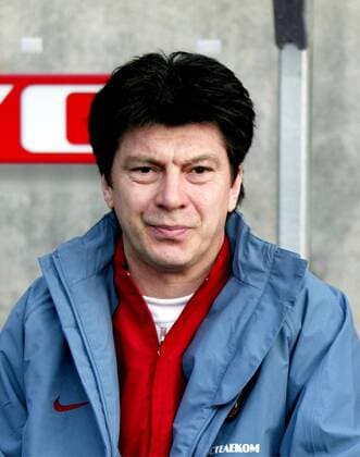 Co-Trainer Rinat Dasaev (Rußland) skeptisch Fußball Länderspiel Herren Freundschaftsspiel 2004, Länderspiel, Test, Testspiel, Nationalmannschaft, Nationalteam, Vdig Porträt Oslo Skepsis,