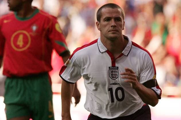 Torschütze Michael Owen (England) jubelt Fußball EM Herren Euro 2004, Europameisterschaft, Länderspiel, Nationalmannschaft, Nationalteam, Viertelfinale Einzelbild Lissabon Freude,