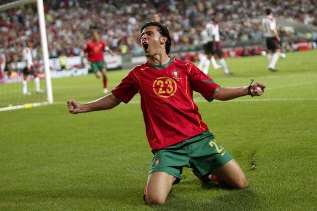 Helder Postiga (Portugal) lässt seinen Emotionen freien Lauf Fußball EM Herren Euro 2004, Europameisterschaft, Länderspiel, Nationalmannschaft, Nationalteam, Viertelfinale Einzelbild Lissabon Freude, Begeisterung,  