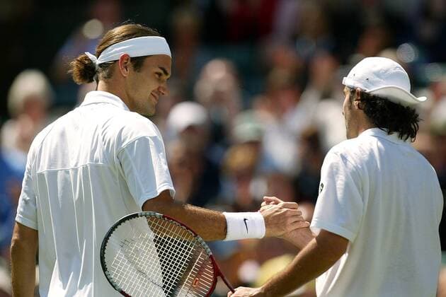 Roger Federer (Schweiz, li.) und Sebastien Grosjean (Frankreich) - shake hands Tennis Herren All England Championships 2004, ATP-Tour, Grand Slam, Halbfinale, Gruppe Wimbledon London