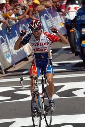 David Moncoutie (Frankreich Cofidis) bejubelt seinen Etappensieg Radsport Herren Tour de France 2004, Straßenradsport, Straße, Rad, Vdig Einzelbild 11. Etappe Saint-Flour - Figeac Freude,  