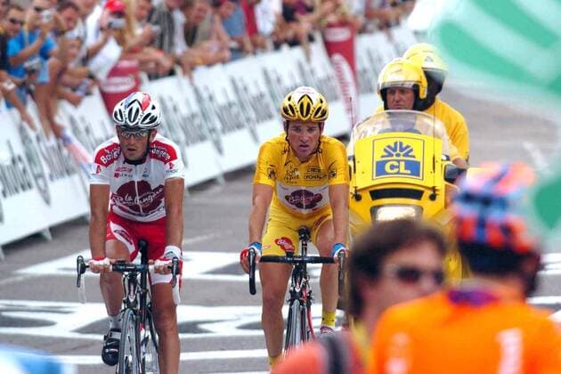 Thomas Voeckler (re.) erreicht mit Jerome Pineau (beide Frankreich Brioches La Boulangere) das Ziel Radsport Herren Tour de France 2004, Straßenradsport, Straße, Rad, Vdig Gruppe 15. Etappe Valreas - Villard-de-Lans  