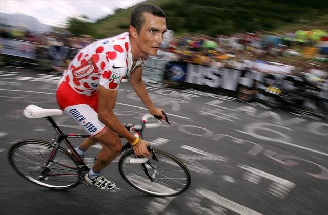 Richard Virenque (Frankreich Quick Step Davitamon) Radsport Herren Tour de France 2004, Straßenradsport, Straße, Rad, Zeitfahren, Einzelzeitfahren, Bergzeitfahren, Einzelbild Dhuez 16. Etappe Bourg d Oisans - L Alpe d Huez Dynamik,