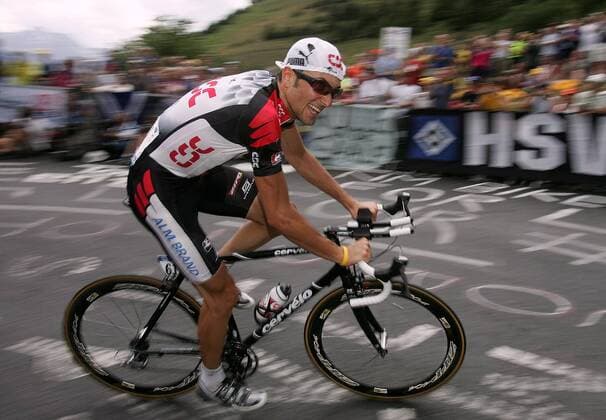Ivan Basso (Italien CSC) Radsport Herren Tour de France 2004, Straßenradsport, Straße, Rad, Zeitfahren, Einzelzeitfahren, Bergzeitfahren, Einzelbild Dhuez 16. Etappe Bourg d Oisans - L Alpe d Huez Dynamik,