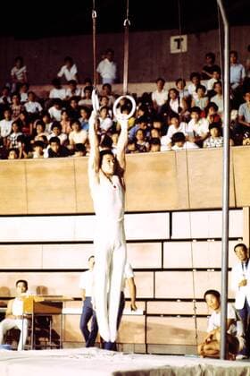 Akinori Nakayama (Japan) an den Ringen - VERÖFFENTLICHUNGSRECHTE NUR FÜR DEUTSCHE MEDIEN Turnen OS Sommer Herren Olympische Sommerspiele 1972, Olympia, Olympiade, Spiele, Kunstturnen, Geräteturnen, Vneg, Einzelbild München