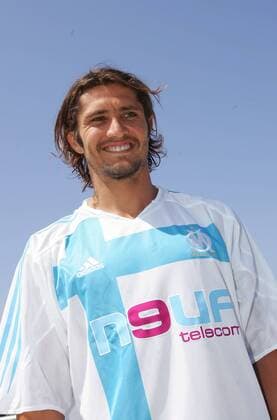 Bixente Lizarazu (Marseille) im Trikot seines neuen Arbeitgebers Fußball Herren Ligue Une 2004 2005, 1. Französische Liga, Olympique de Marseille, OM, Vdig, Porträt Pan6721 Marseille  