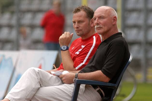 Fußball, Trainerhistorie, Wuppertaler SV Trainer Werner Kasper (re.) neben Co-Trainer Christian Broos (beide Wuppertal) Fußball Herren Regionalliga Nord 2004 2005, 3. Liga, Wuppertaler SV Borussia, WSV Gruppe Wuppertal